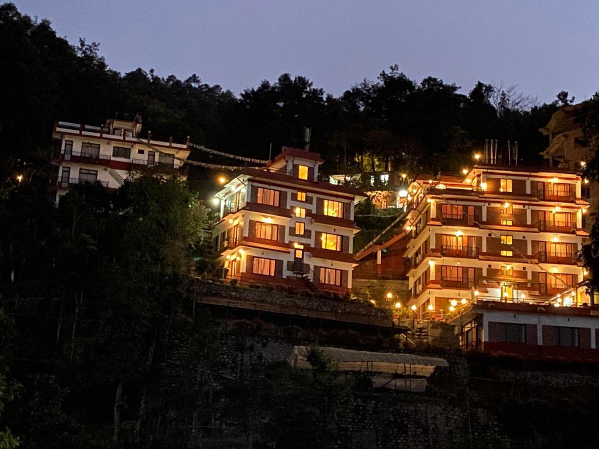 Gaia Holiday Home Dhulikhel Bagian luar foto
