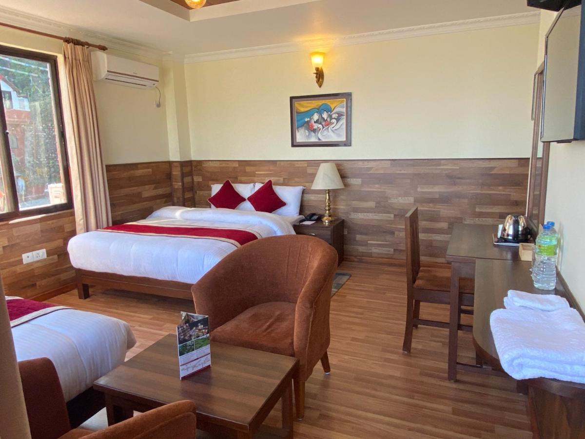Gaia Holiday Home Dhulikhel Bagian luar foto