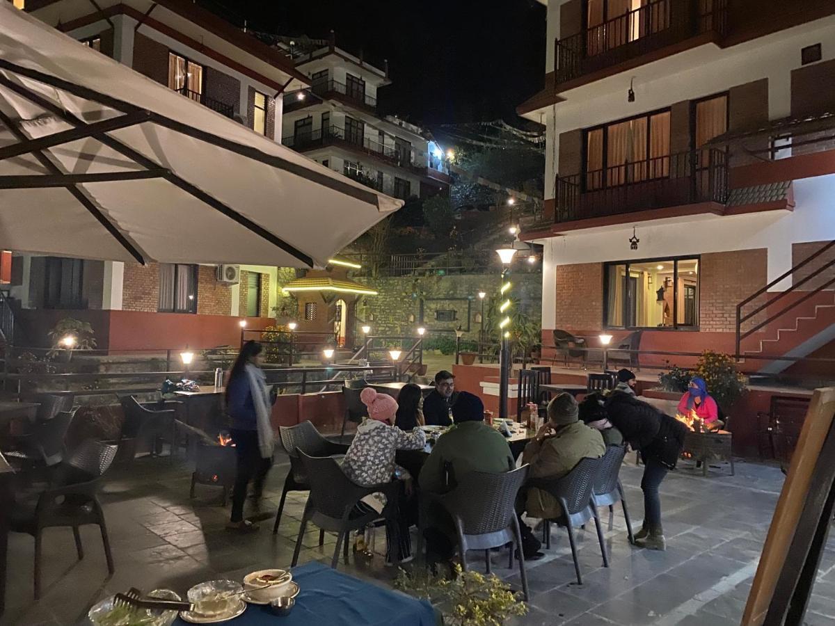 Gaia Holiday Home Dhulikhel Bagian luar foto