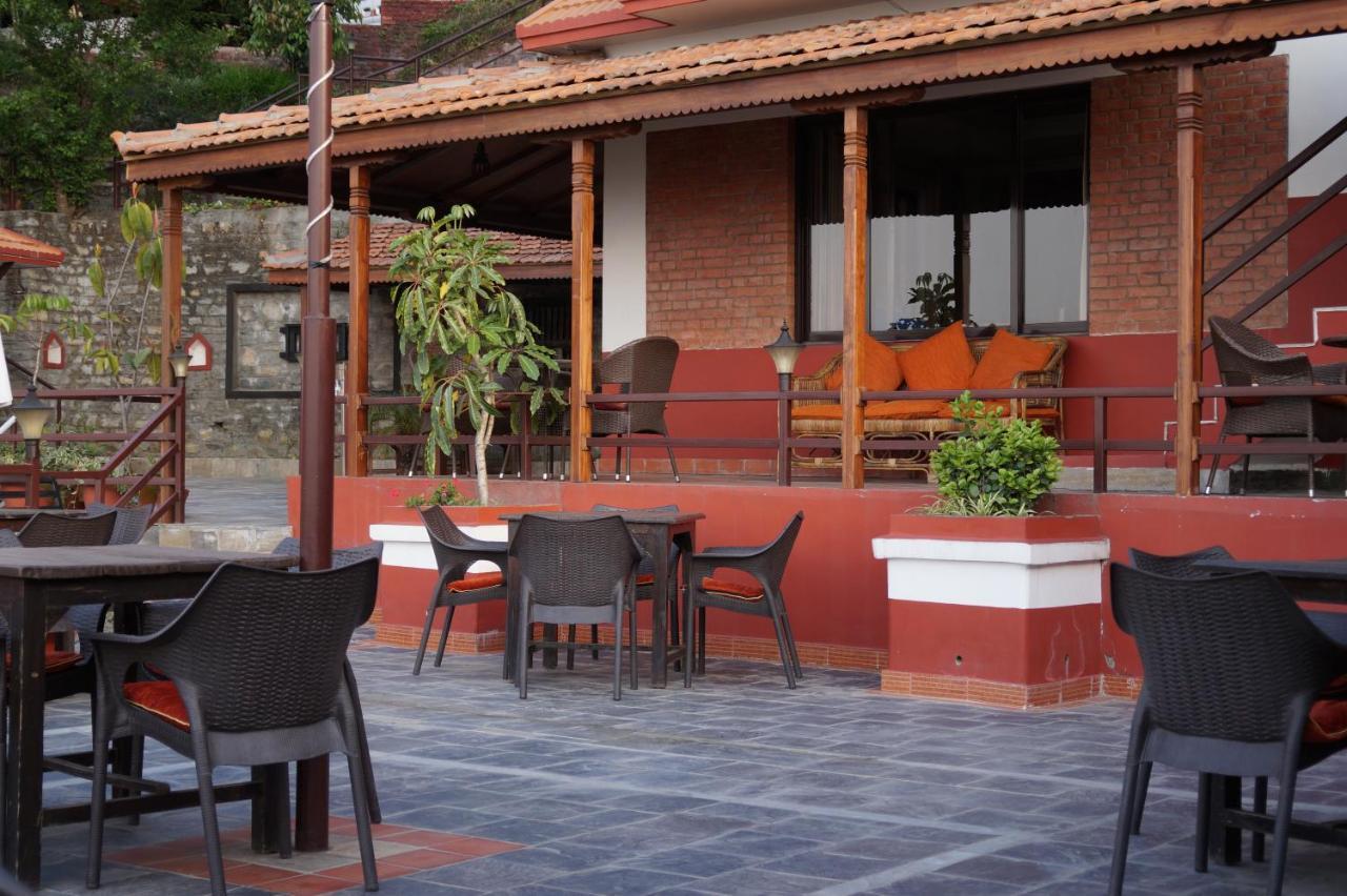 Gaia Holiday Home Dhulikhel Bagian luar foto