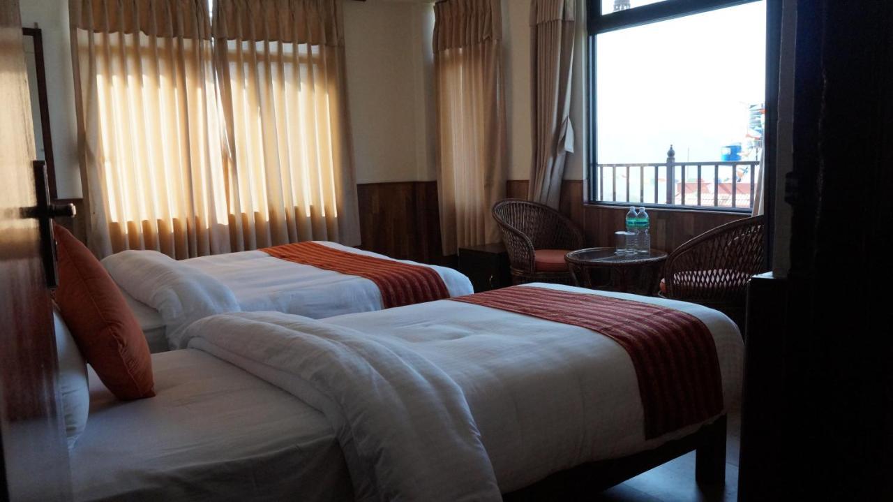 Gaia Holiday Home Dhulikhel Bagian luar foto
