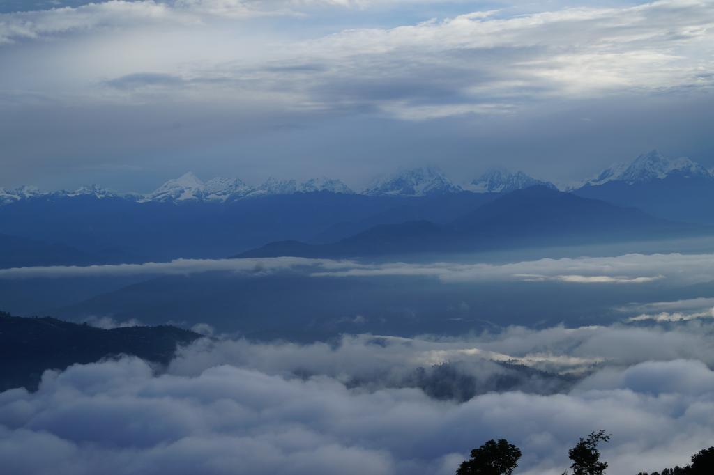 Gaia Holiday Home Dhulikhel Bagian luar foto