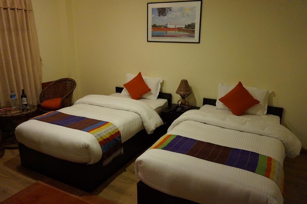 Gaia Holiday Home Dhulikhel Bagian luar foto